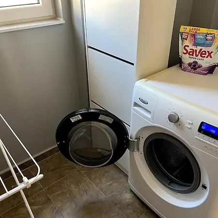 Lovely 2-bedroom Unit In Sofia